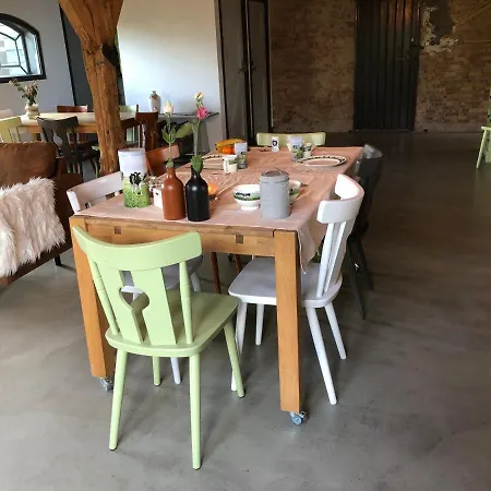 Panzió De Hostee Stolwijk