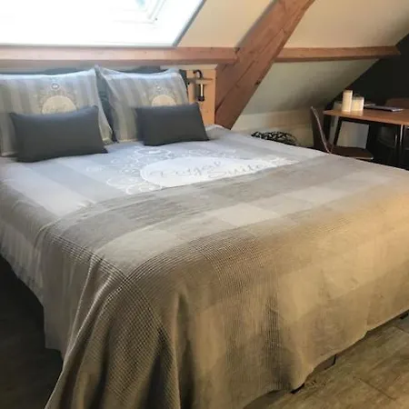 De Hostee Bed & Breakfast *