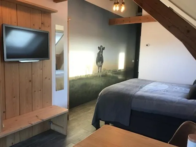 Oda ve Kahvaltı De Hostee 3*